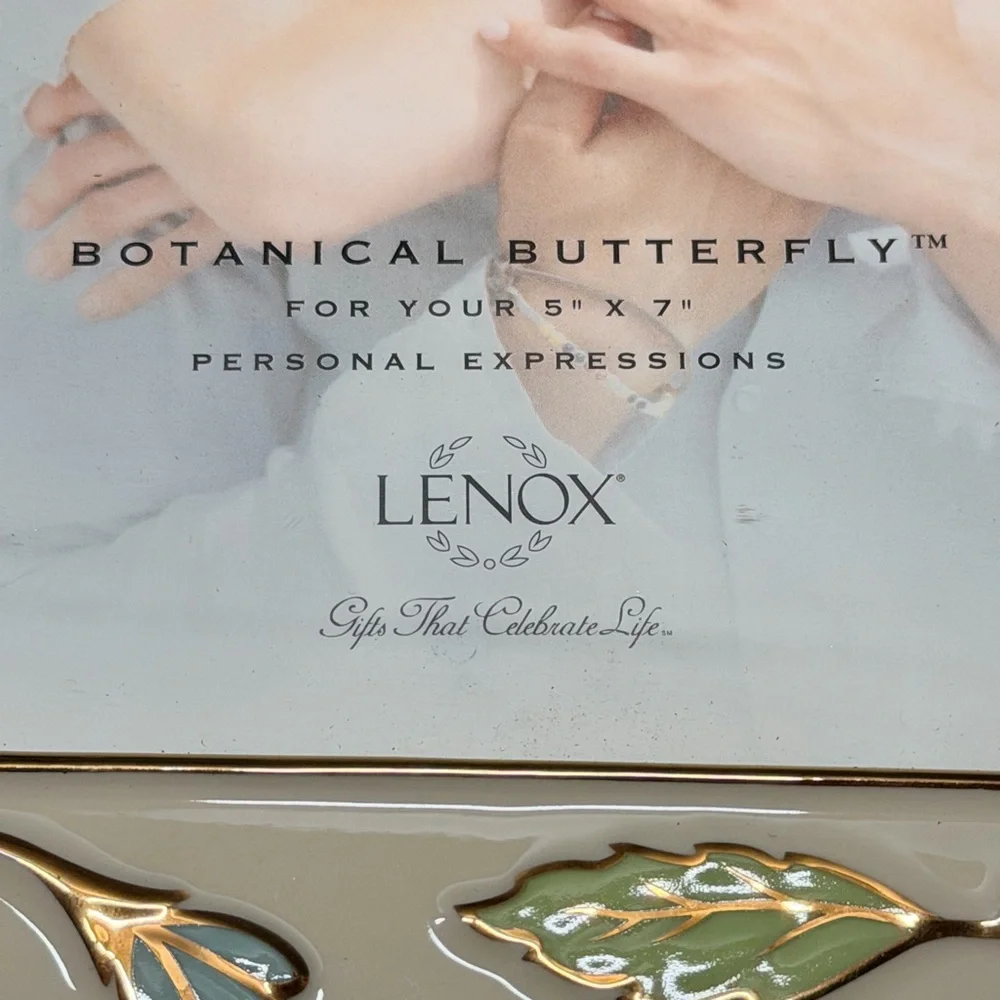 Lenox Botanical Butterfly 5x7 Frame | Porcelain Butterfly Photo Frame |‎ Floral